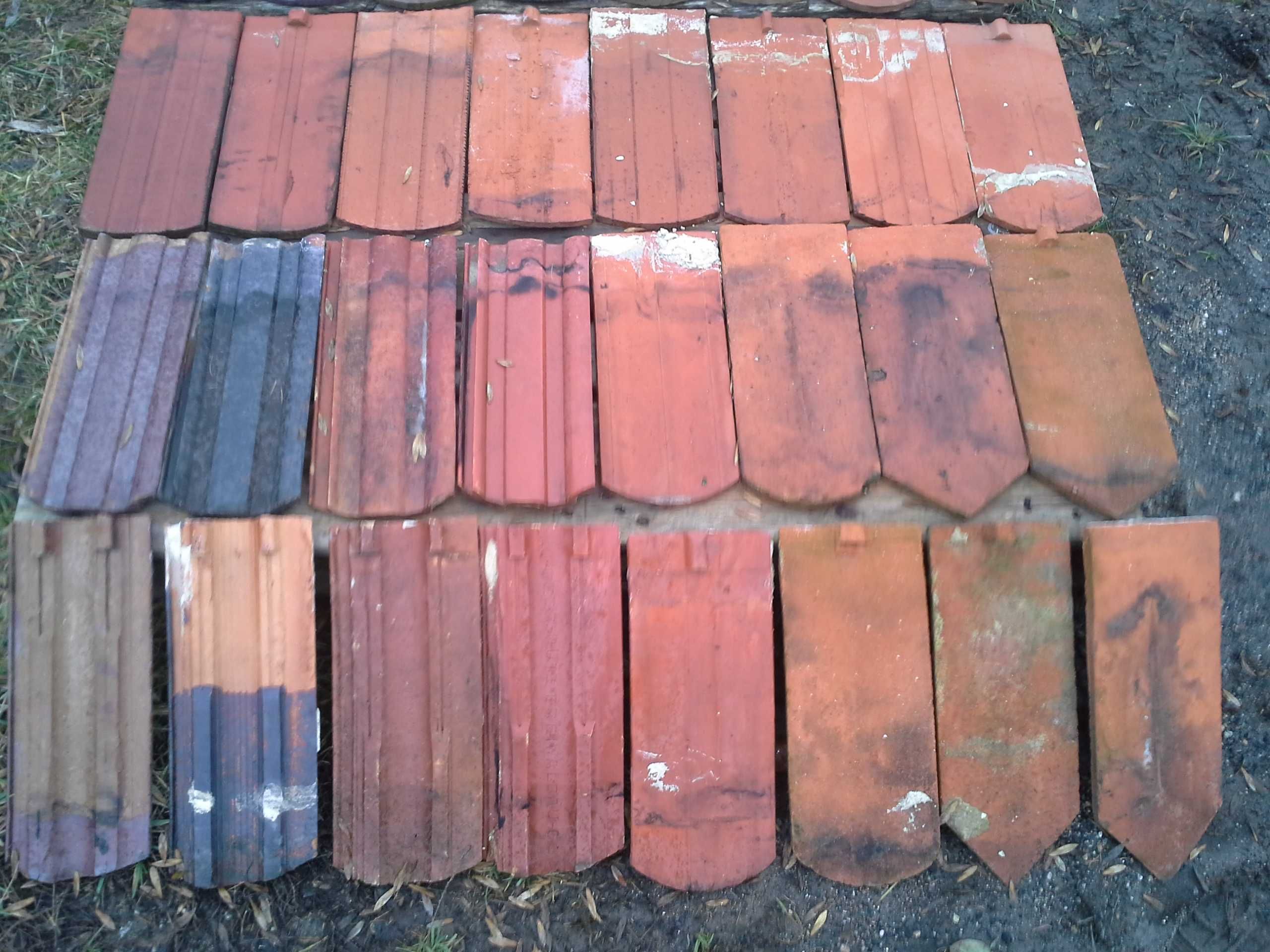 Dachówka karpiówka stara przedwojenna ceramiczna różna