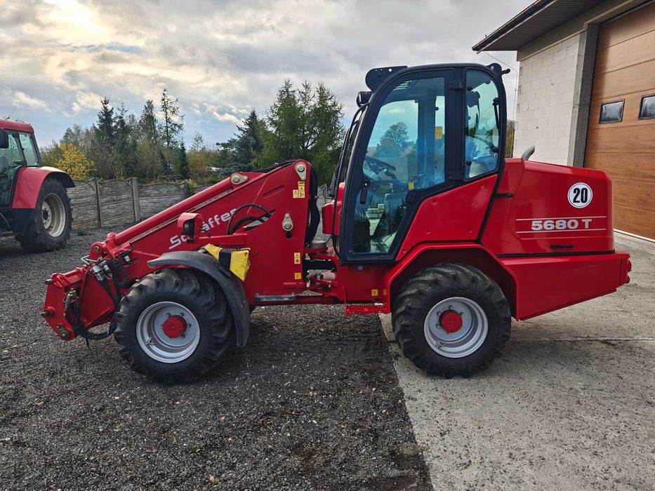Ładowarka Teleskopowa Schaffer 5680T z Niemiec weidemann jcb