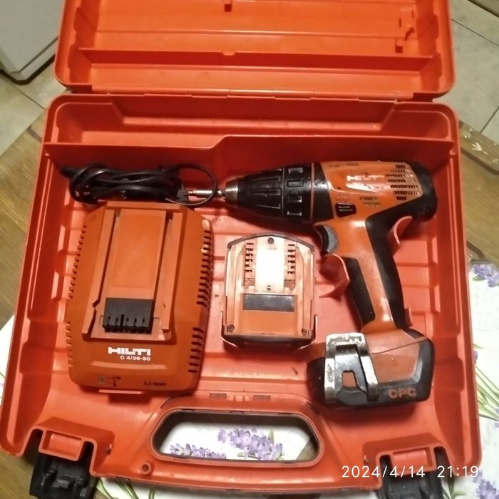 Шуруповерт Hilti