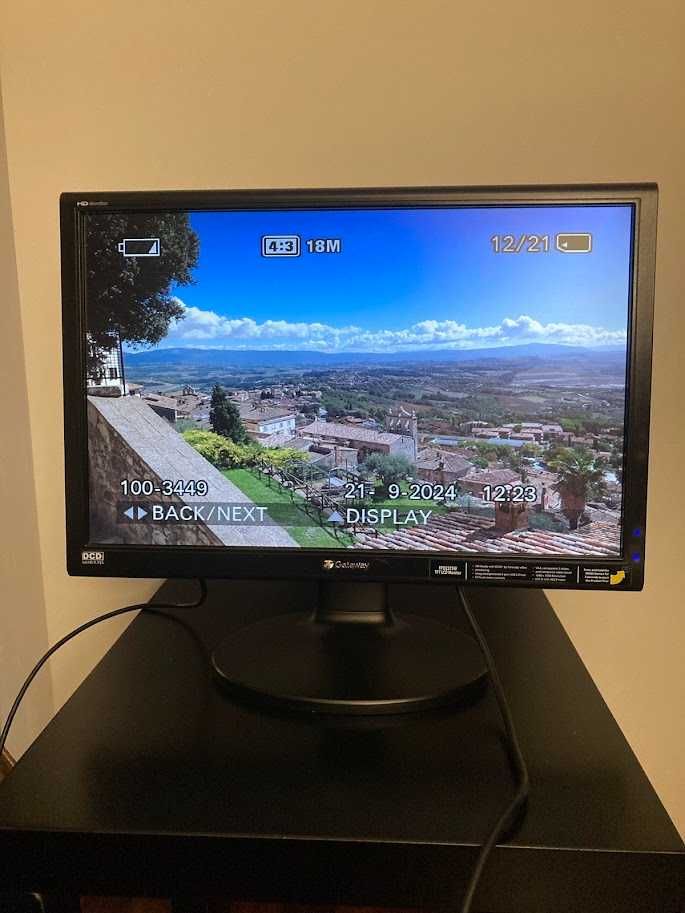 Monitor do komputera LCD 22 cale Gateway FPD2275W super stan i jakość