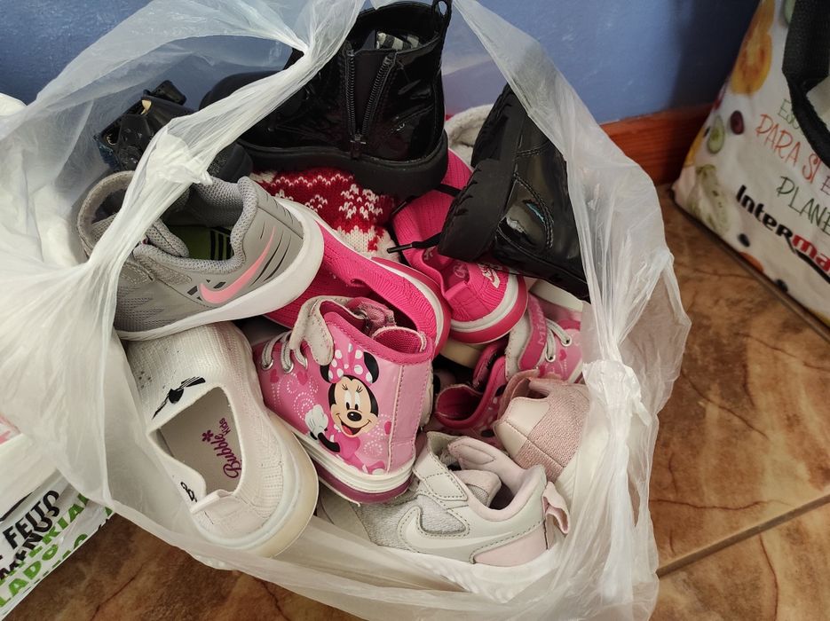 Sapatos sapatilhas calçado tênis botas  para menina tamanhos 18-22