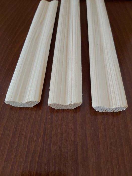 ćwierćwałek drewniany 25mm x 25mm sufit podłoga wklęsły frez listwa