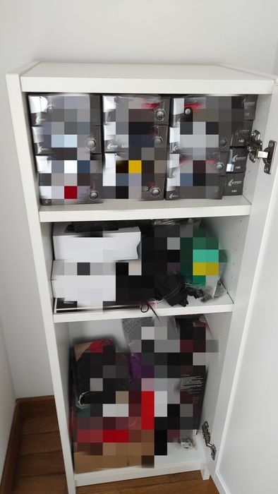 Estante c/porta Billy/ Oxberg Ikea