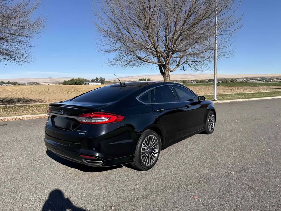 Ford Fusion      2017