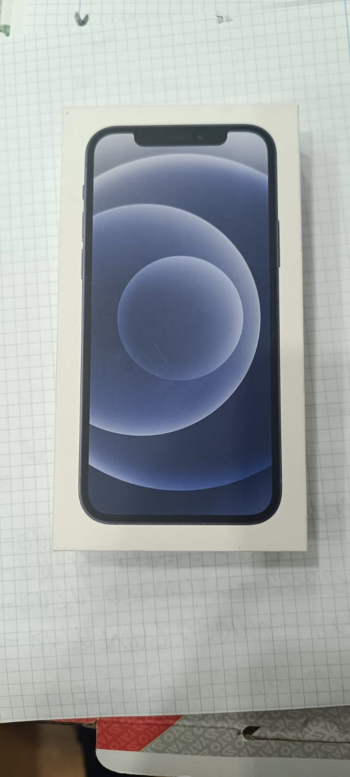 Pudełko do iphone