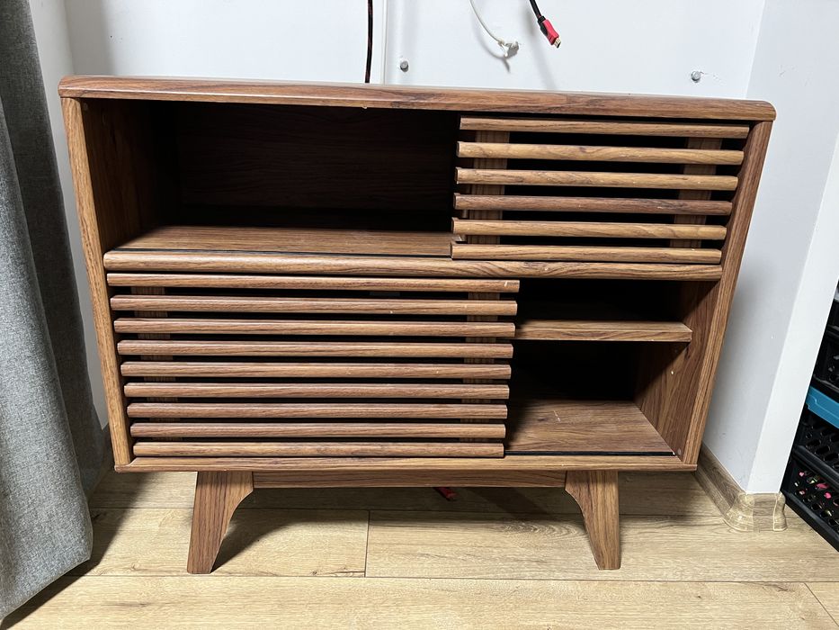 Szafka RTV pod telewizor lamel