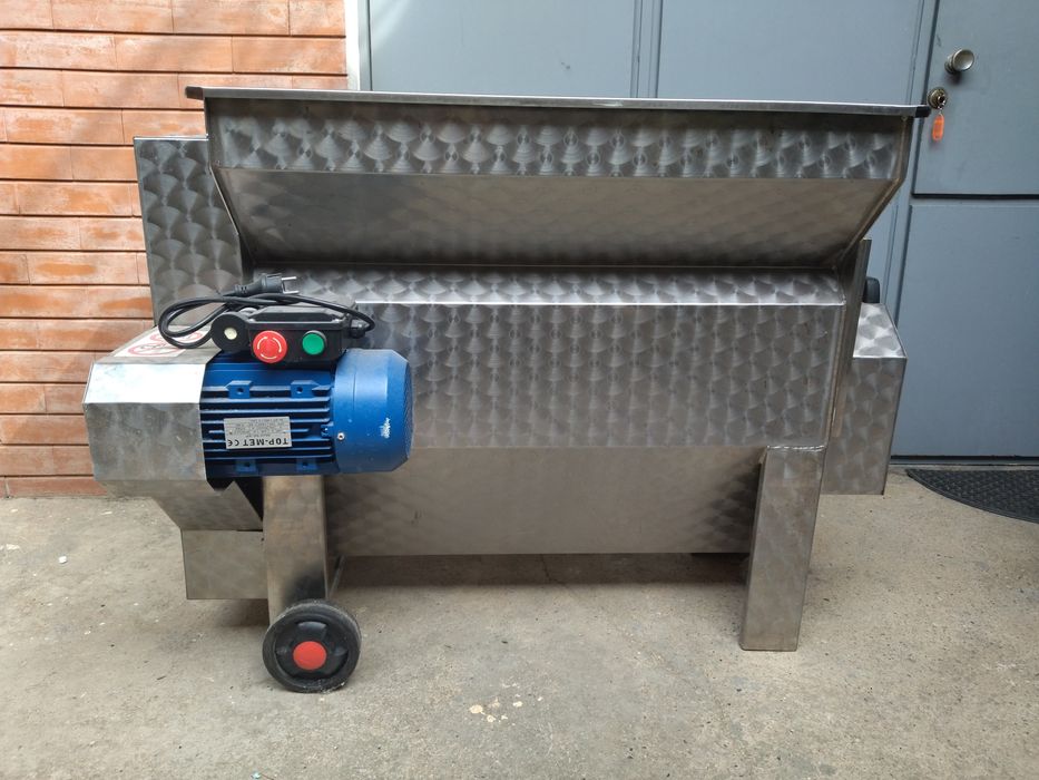 Desengaçador de uvas Arno 25