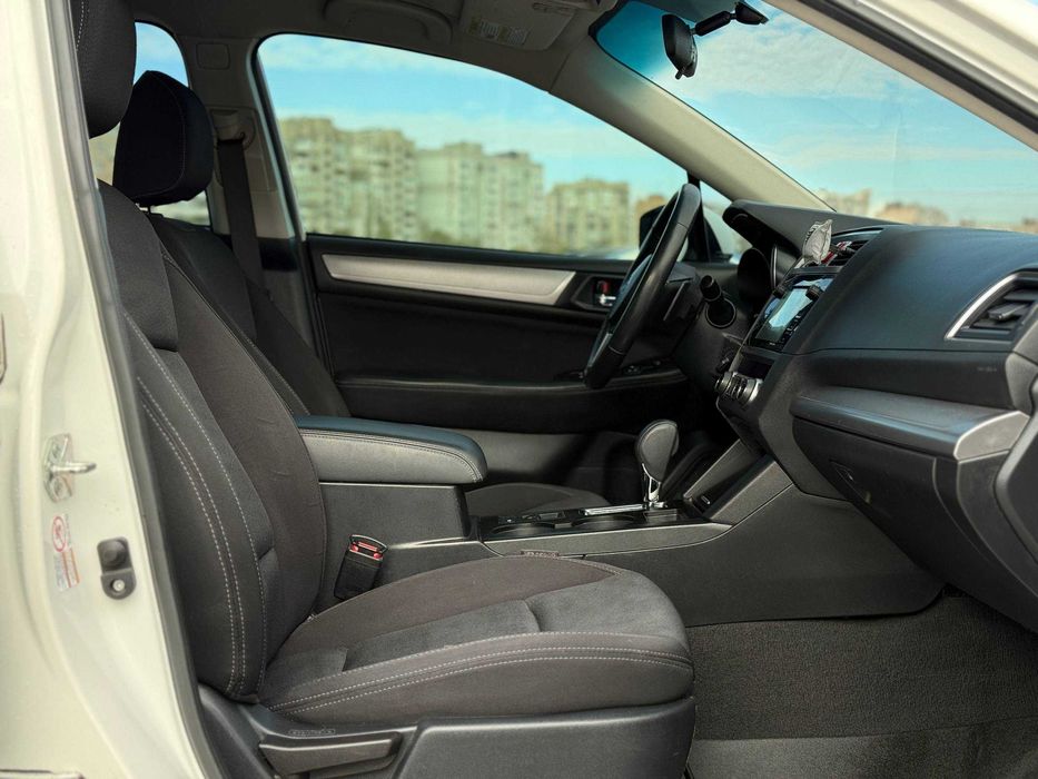 Subaru Legacy 2015, 2.5 бензин ОБСЛУЖЕНА ОТ И ДО