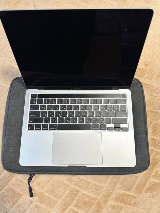 MacBook Pro-Smart 2022
