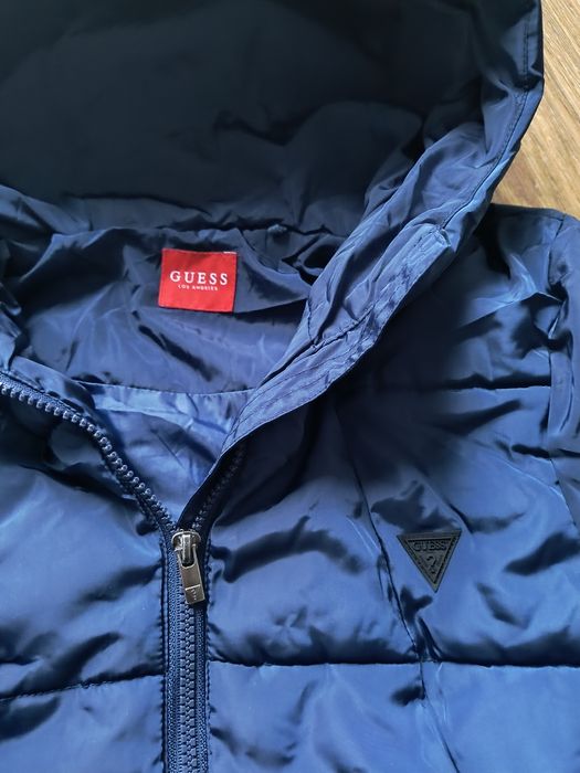 Kurtka chłopięca Guess granatowa