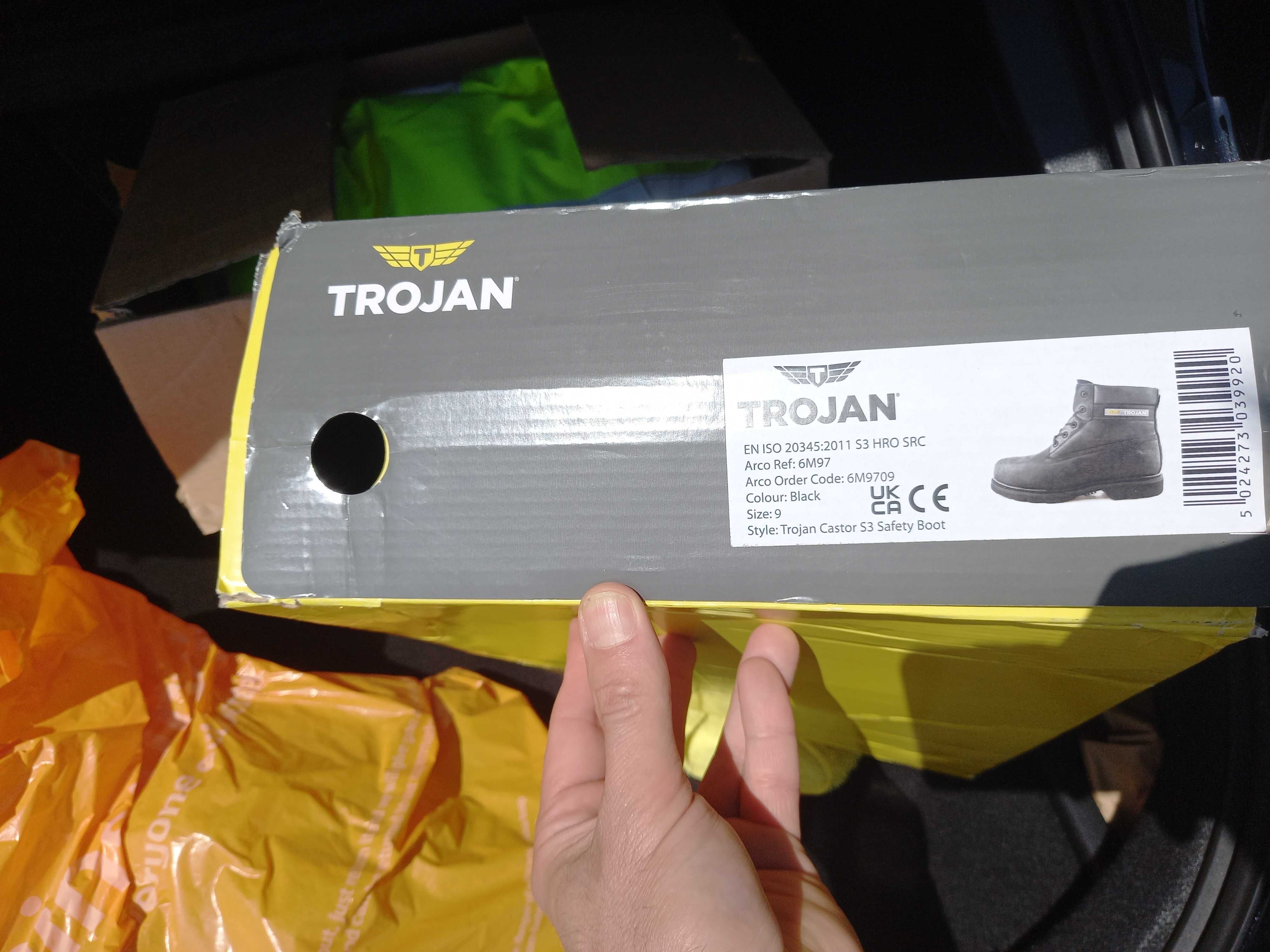 Botas de Segurança TROJAN com biqueira não metálica