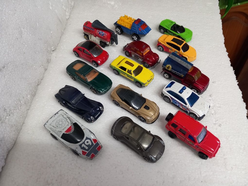 Lote de miniaturas Matchbox (2)