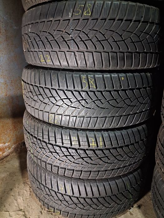 Шини 215/55 17 Goodyear UltraGrip Performance комплект зима