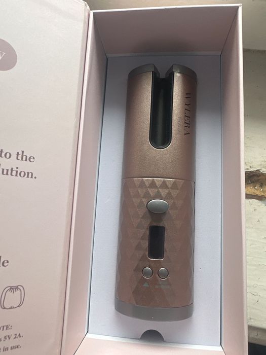 Плойка крутити волосся