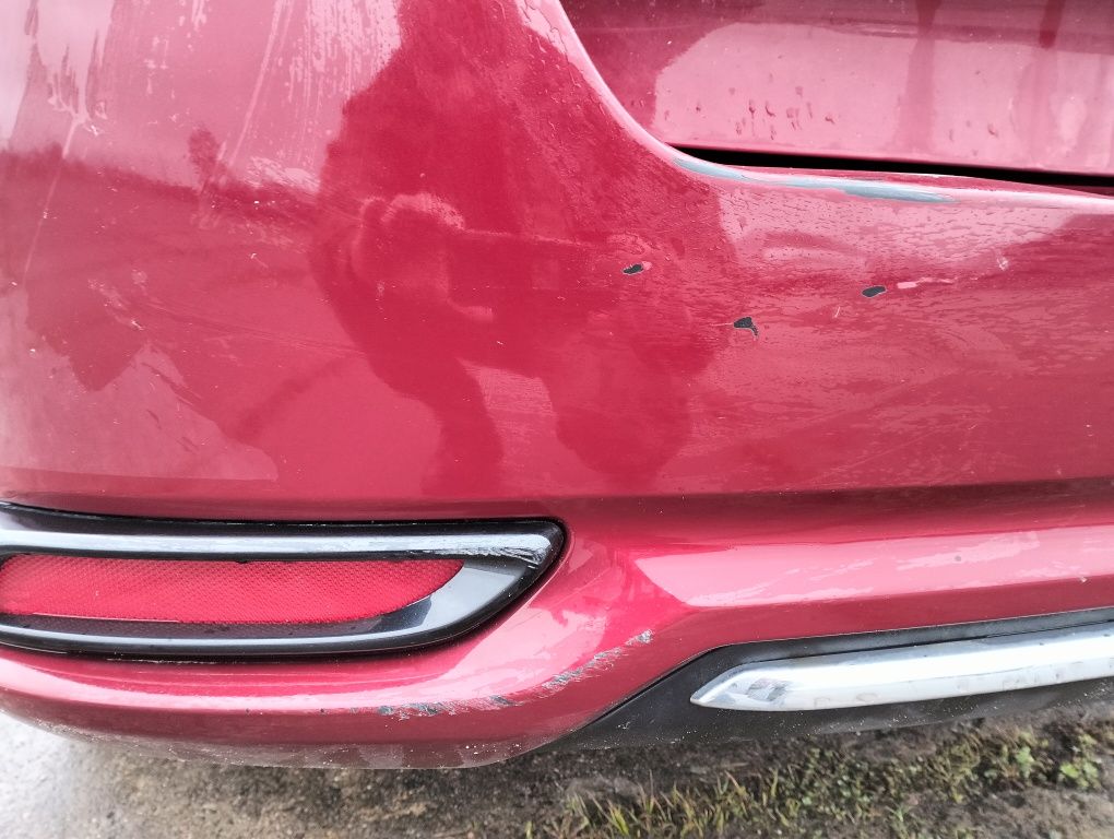 Zderzak tył Toyota Auris kombi