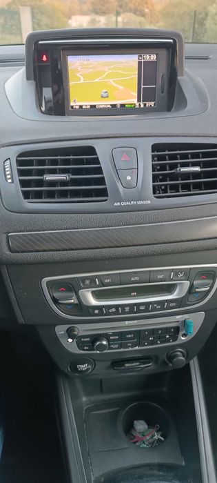 Renault Megane 3 1.5dci 110cv - Caixa Automatica