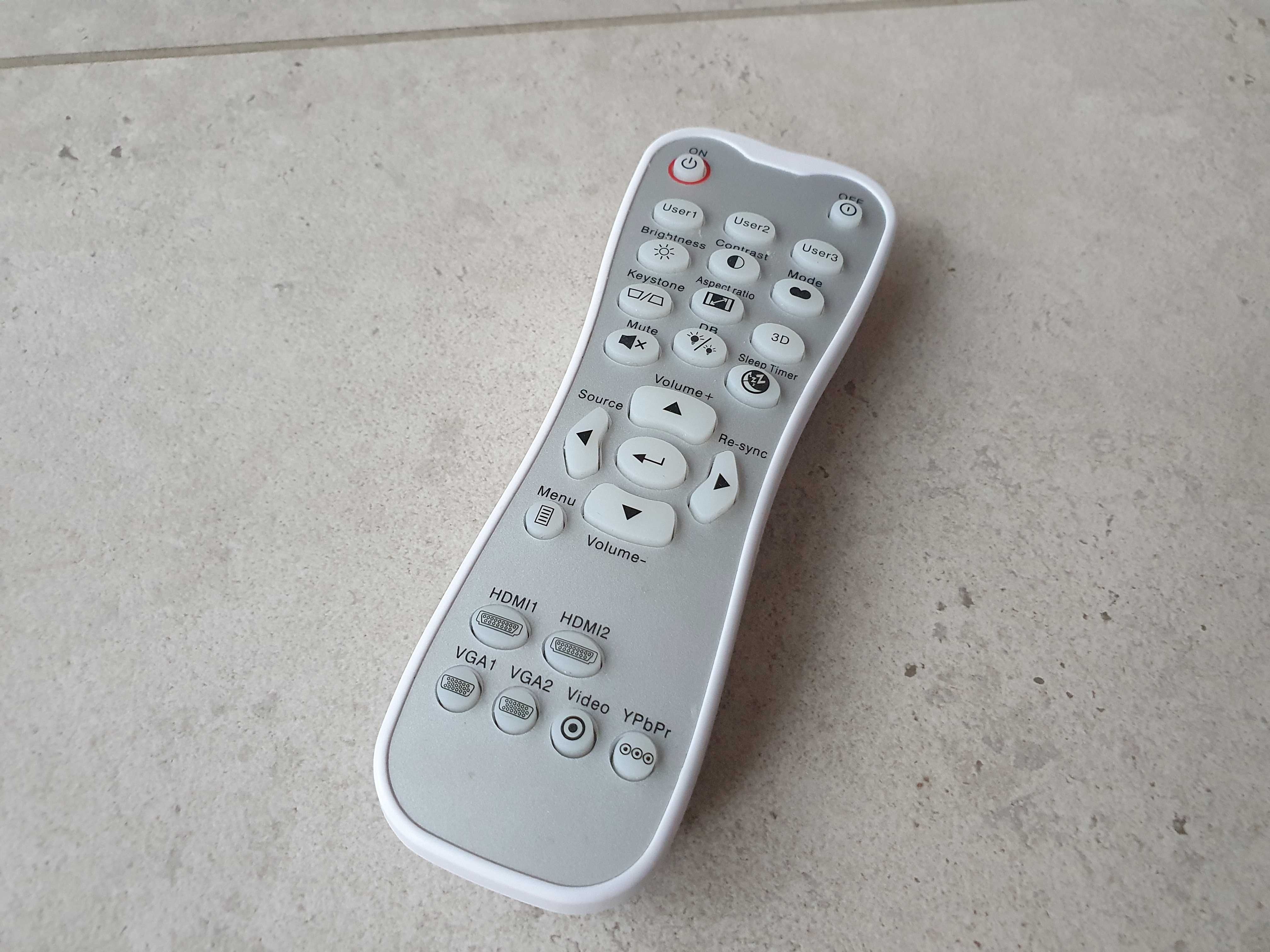 Rzutnik Optoma HD 39 Darbee DLP + uchwyt+ ekran multimedialny