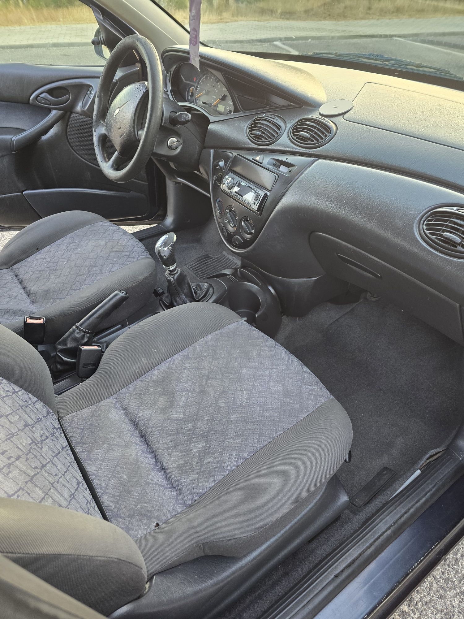 Ford 2001 1.4 gosolina