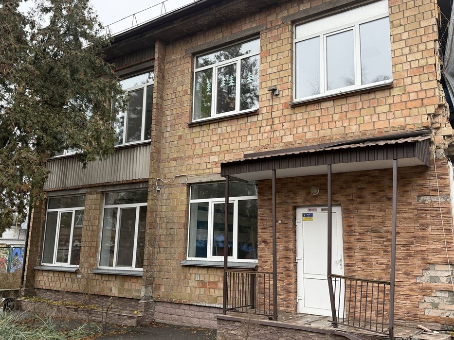 Металопластикові вікна та двері бу в асортименті