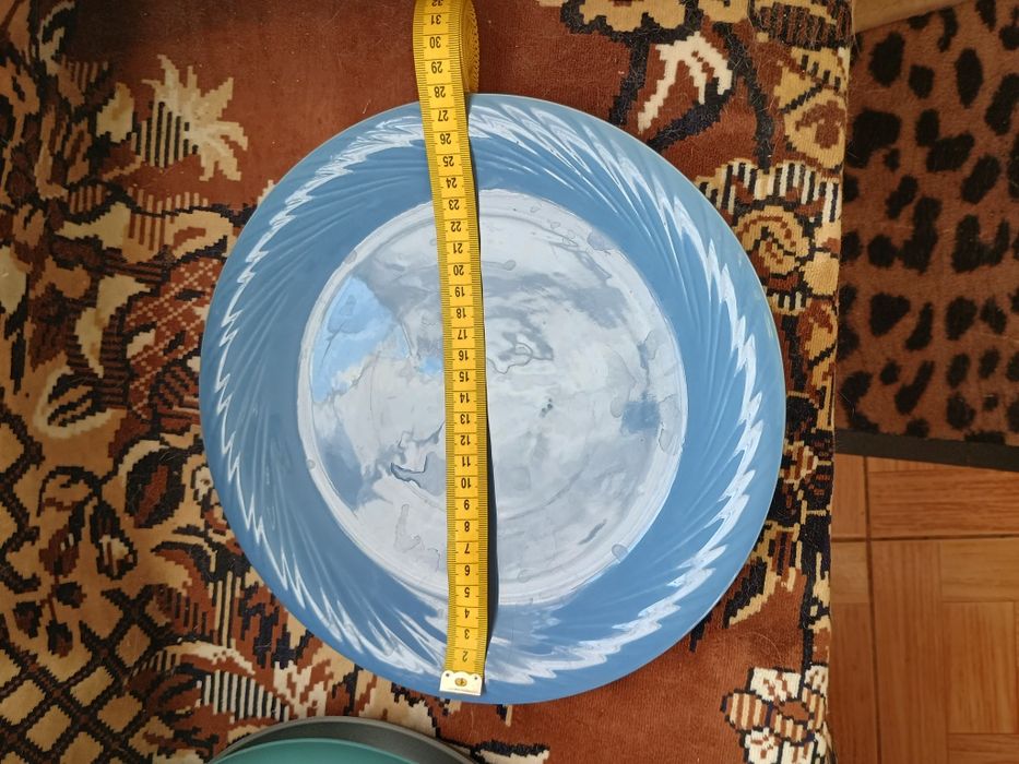 Сервиз чайный и другая посуда