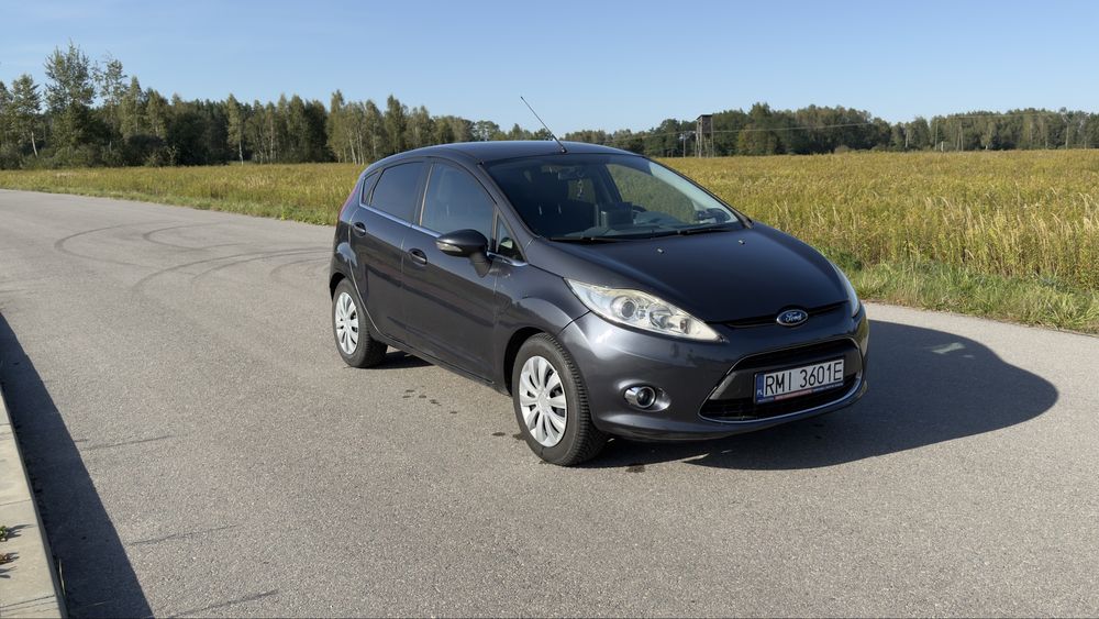 Ford fiesta mk7 titanium CarPlay 1.4 benzyna + LPG