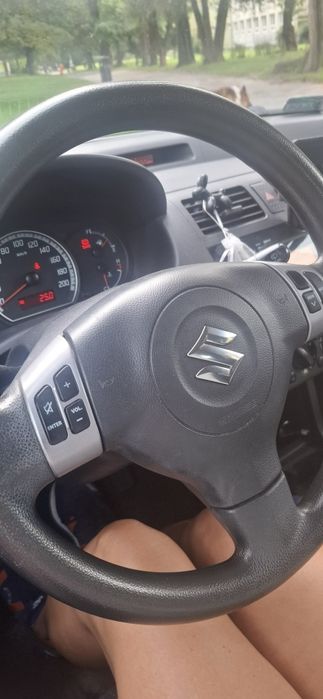 Suzuki Swift 1.5 benzyna