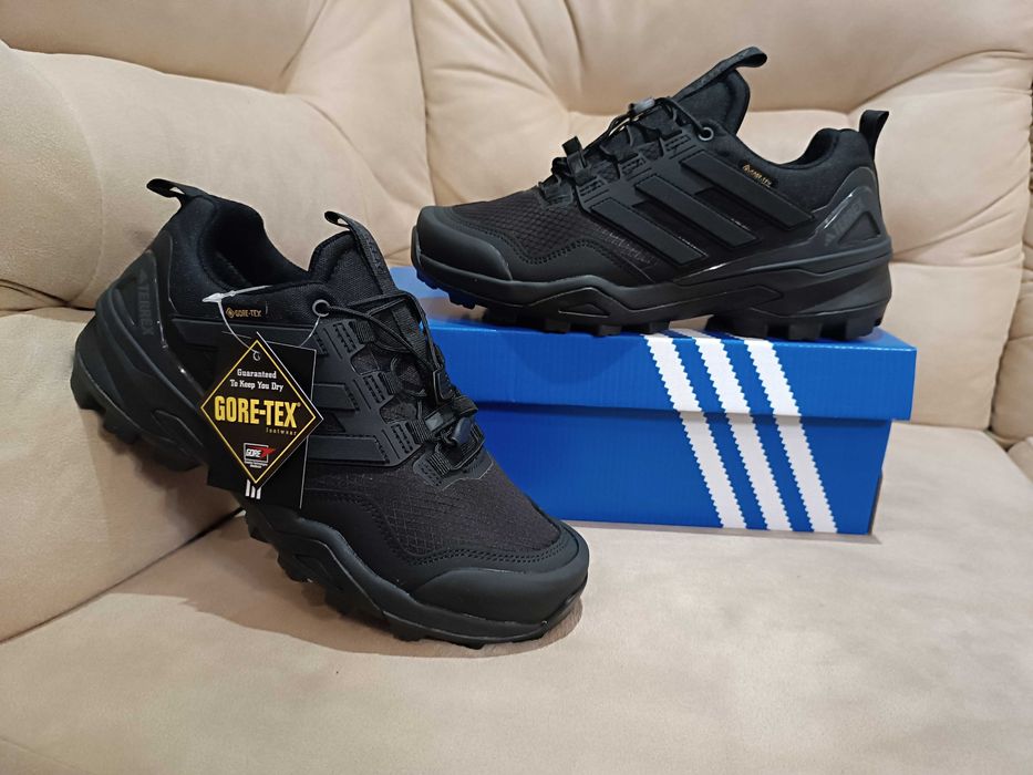 Зимові чіоловічі кросівки Adidas Terrex AX4 (Термо -21*)