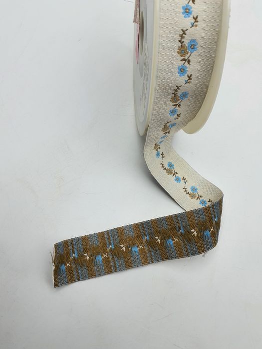 Tasiemka ozdobna szer.3,30 cm.