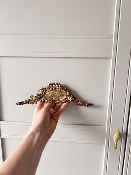 Ozdoba meblowa fronton okucie z brązu brąz mosiądzu antyk francja