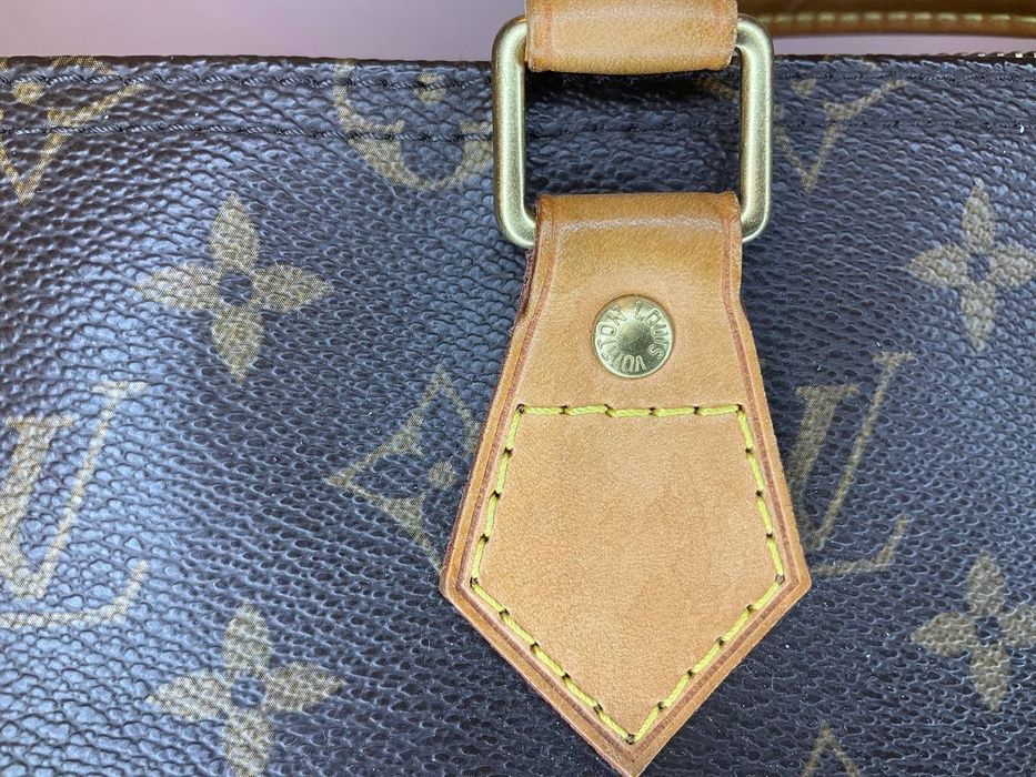 Сумка от Louis Vuitton. Отличное состояние. Есть пыльник