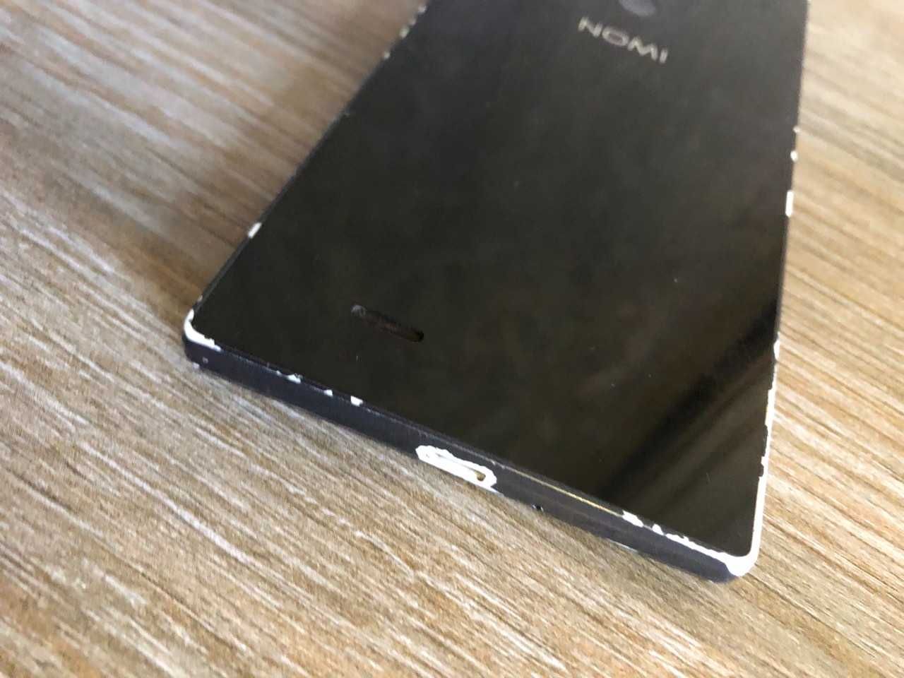 Смартфон Nomi i5031 Black