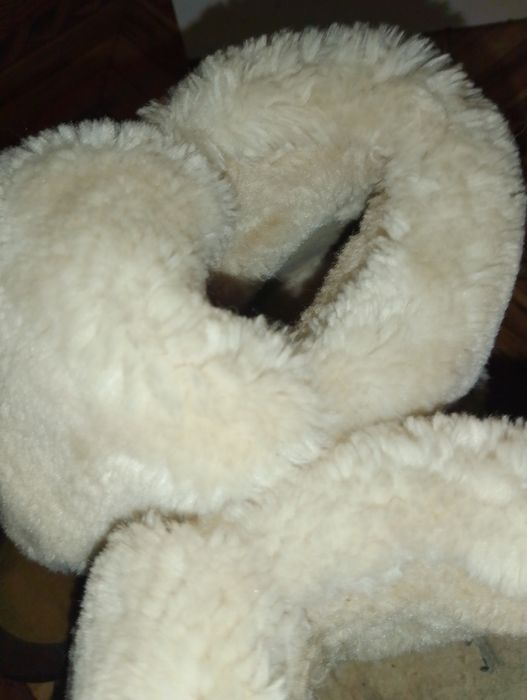 Жіночі зимові ботинки