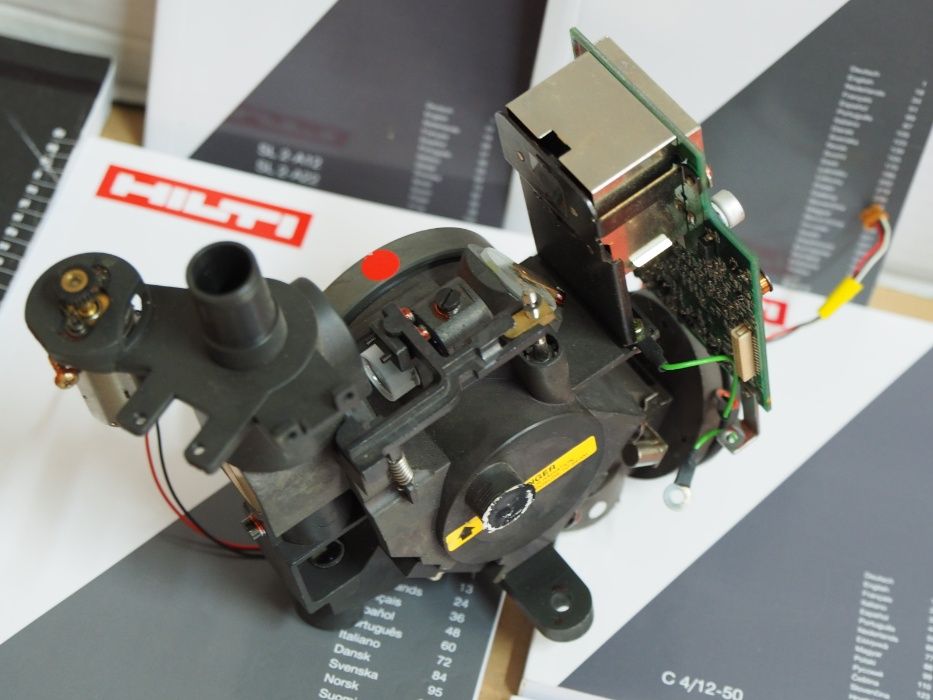 Modul mechanizm do niwelator HILTI PR 50 środek laser