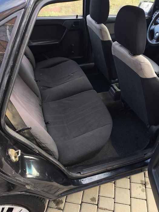 Opel Vektra A 1.6 Бензин в гарному стані Вектра авто машина