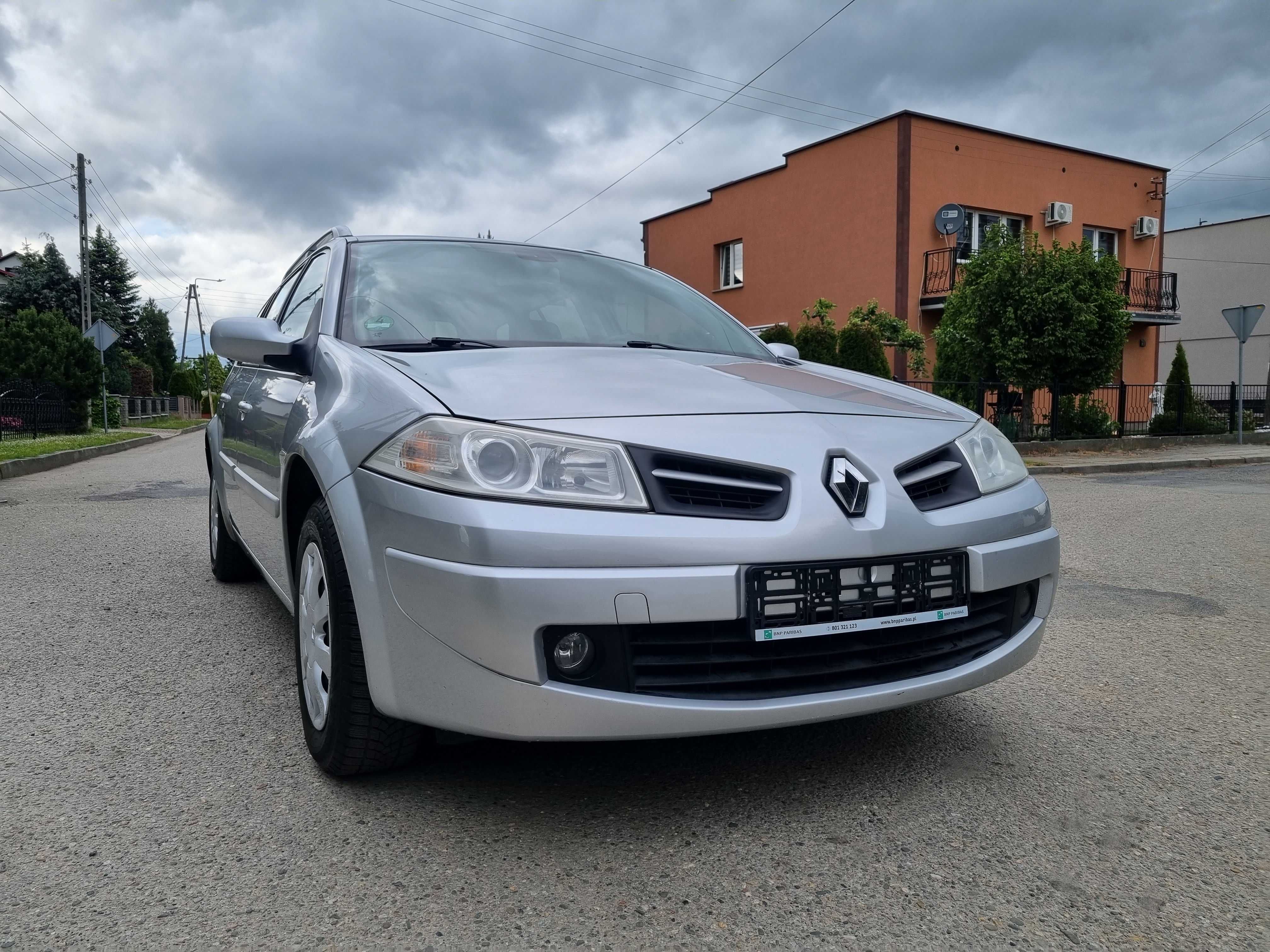 1,6 Benzyna, Climatronic