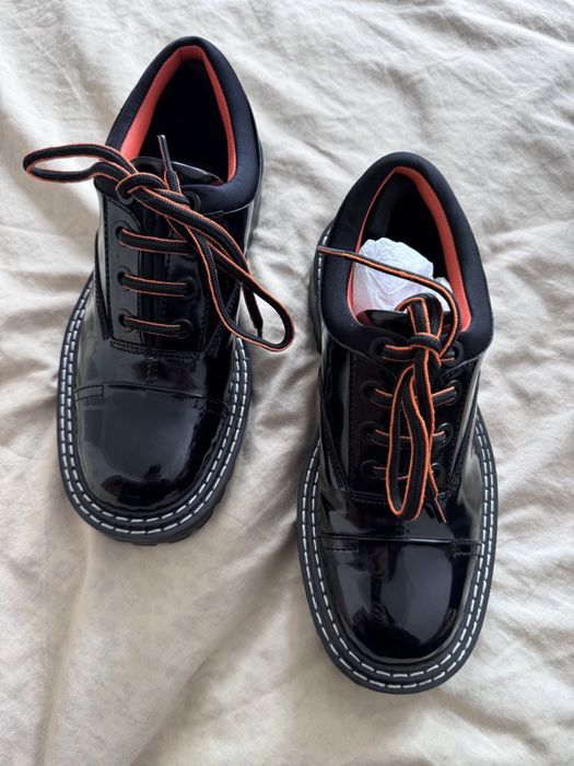 Жіночі оксворди PRPY