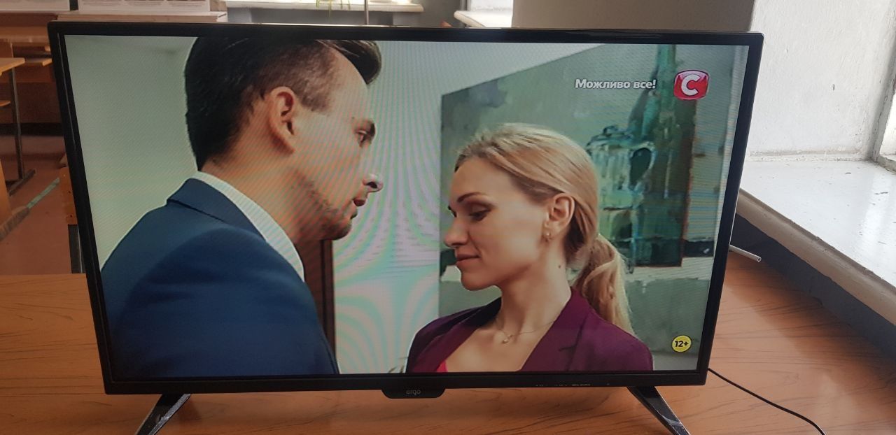 Телевізор Ergo 32"