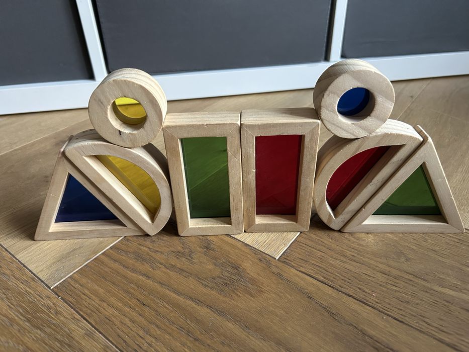 Klocki drewniane z okienkami play tive