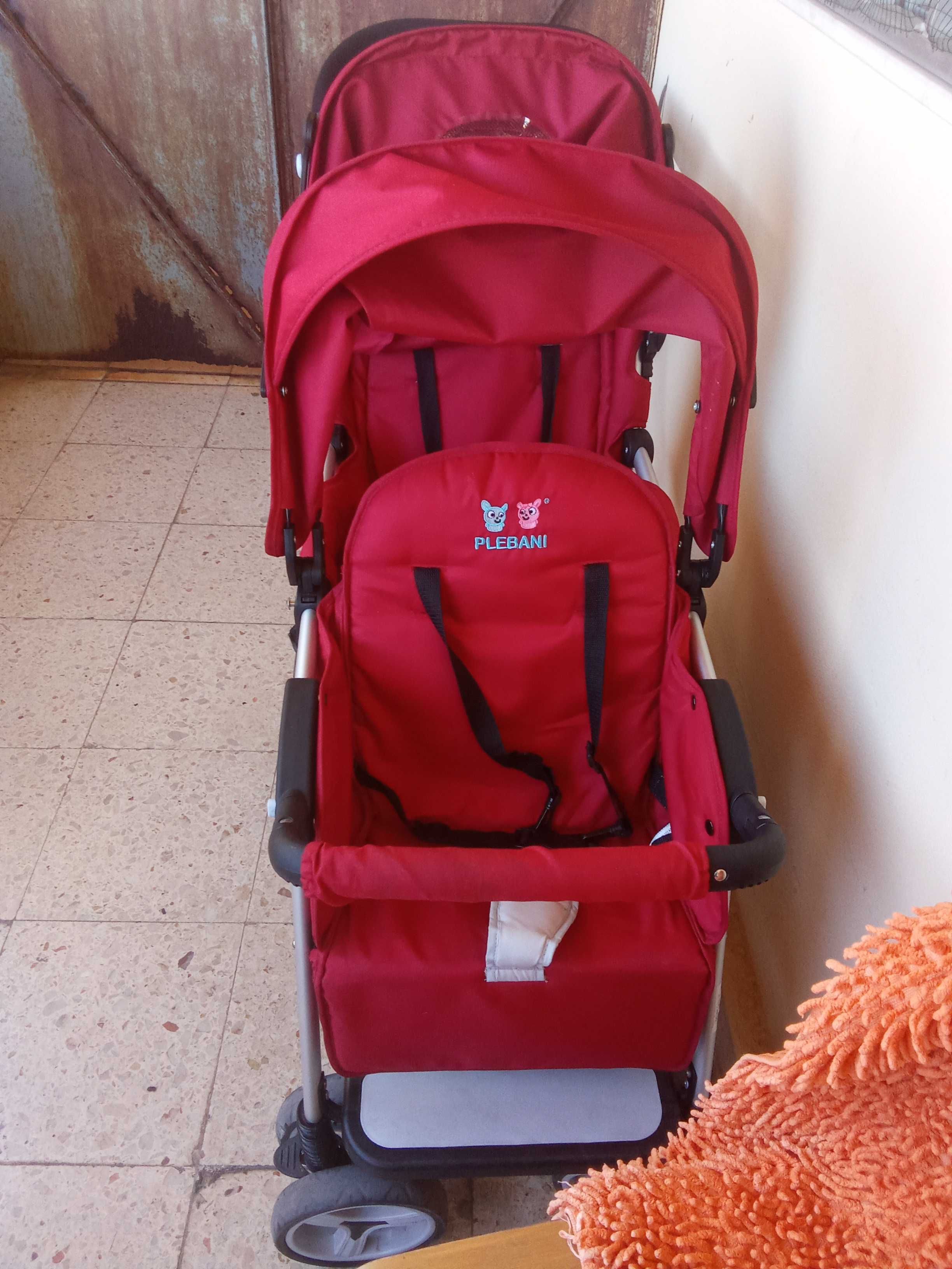 Carrinho de bebe gêmeos