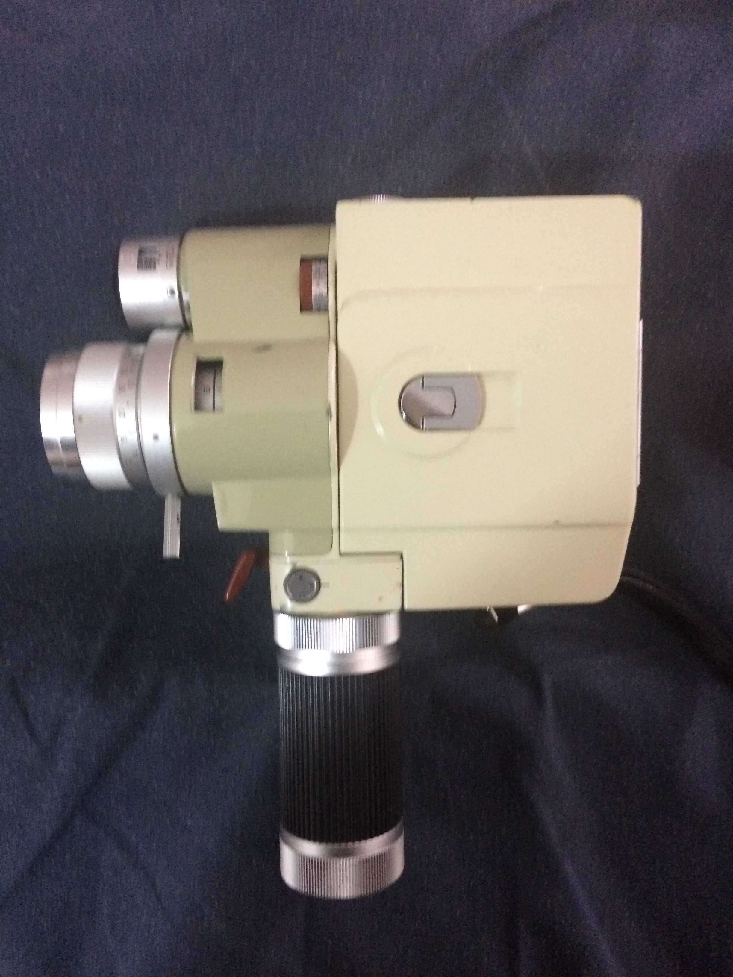 Câmera de Filme Vintage Minolta Zoom 8 8mm