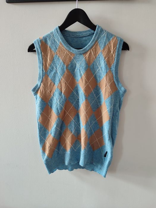 Przepiękna kamizelka wełniana w romby•80% wełna