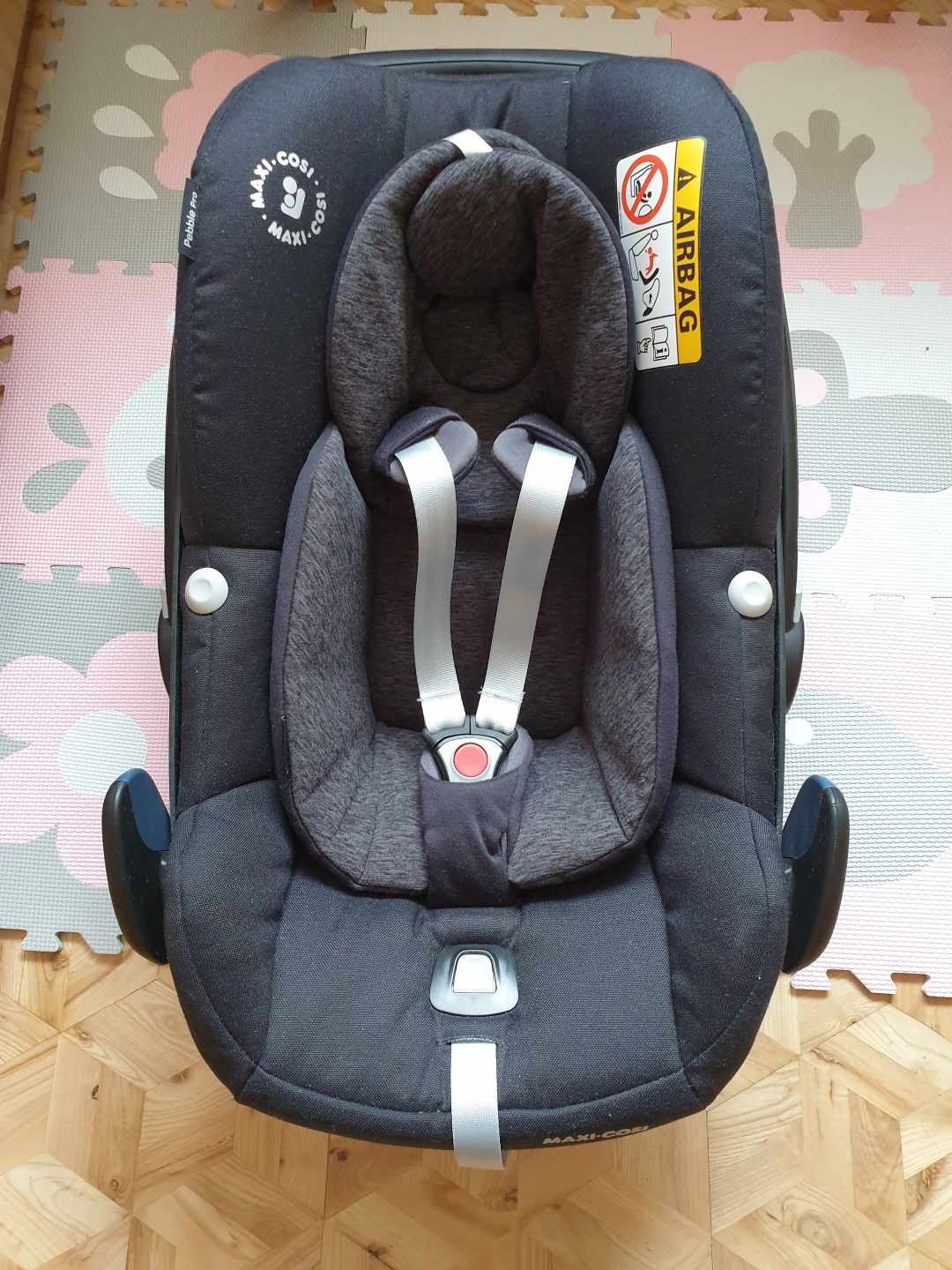 Fotelik Maxi Cosi Pebble Pro i-Size z 2023r