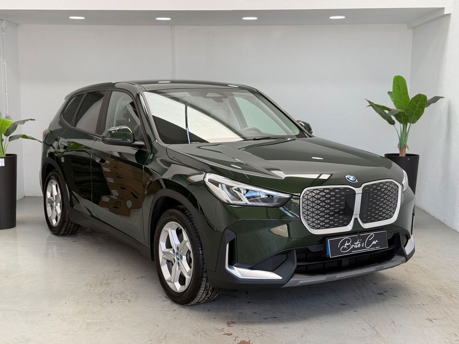 BMW iX1 xDrive30