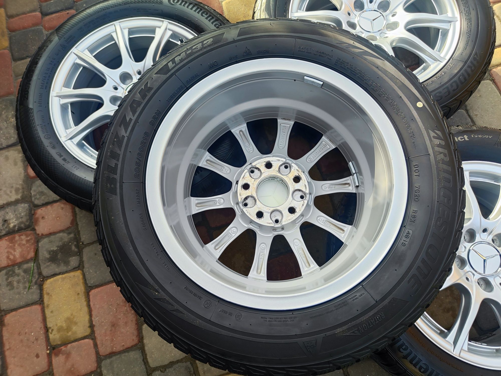R16 5 112  Mersedes Original A2054012400 з гумою 205/60/16 -2020 рік