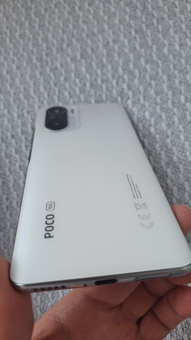Smartphone POCO F3