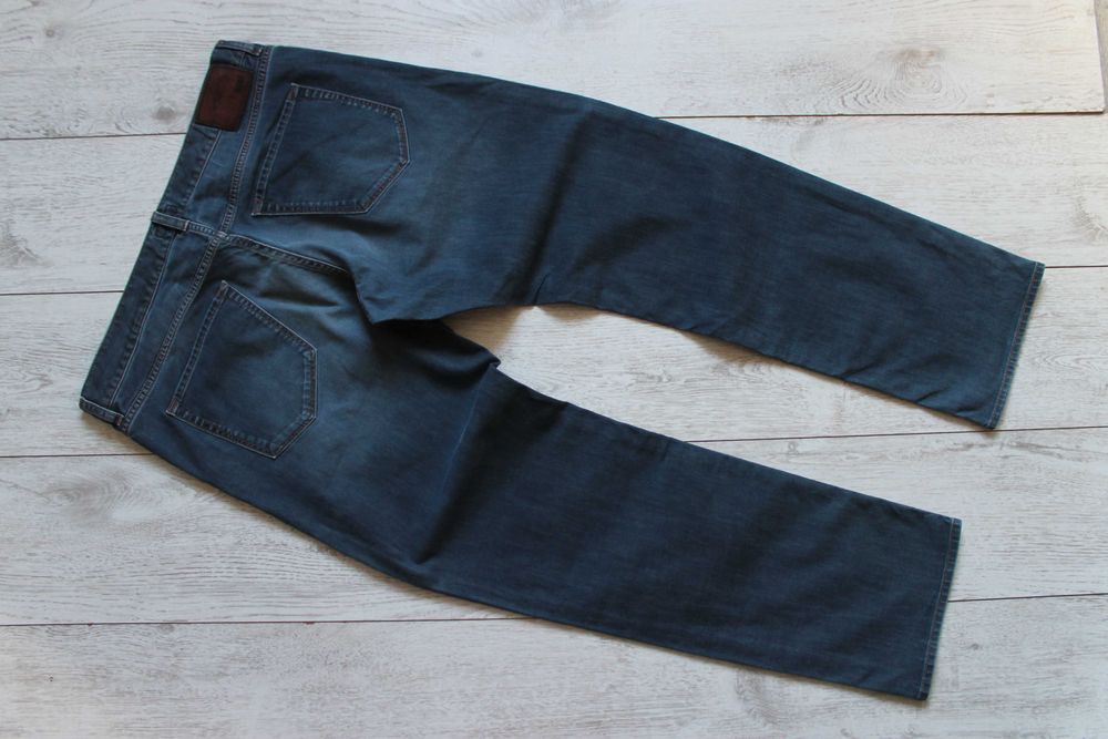 Мужские джинсы Hugo Boss Оригинал темно-синие Л-ХЛ W36-W38 и L32