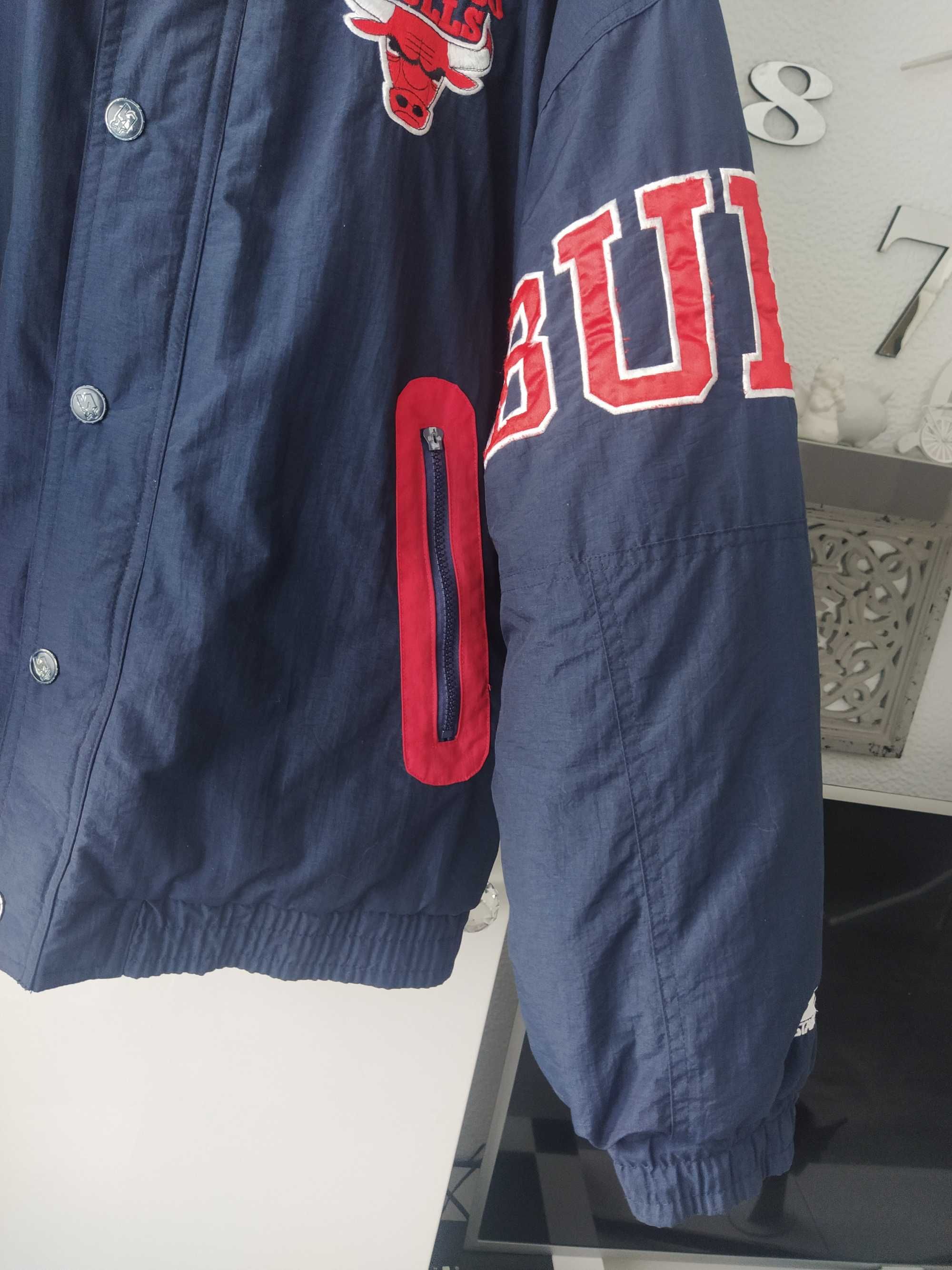 Vintage zimowa kurtka Chicago Bulls roz. M lata '90 granatowo czerwona