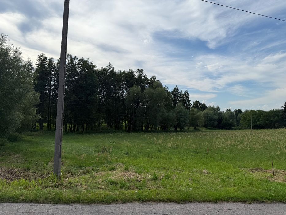 Działka na sprzedaż