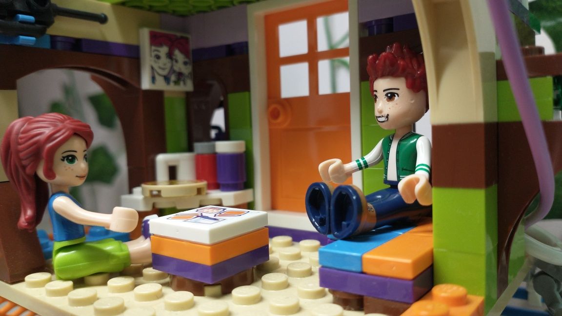 Zestaw LEGO friends - domek na drzewie