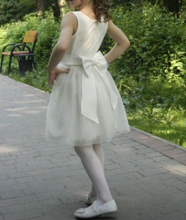 Святкова сукня 5-6р біла Cildrens Place фатин платье белое 116-122